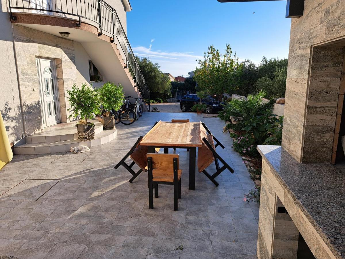 Apartment Oaza Mira Tribalj Exterior foto