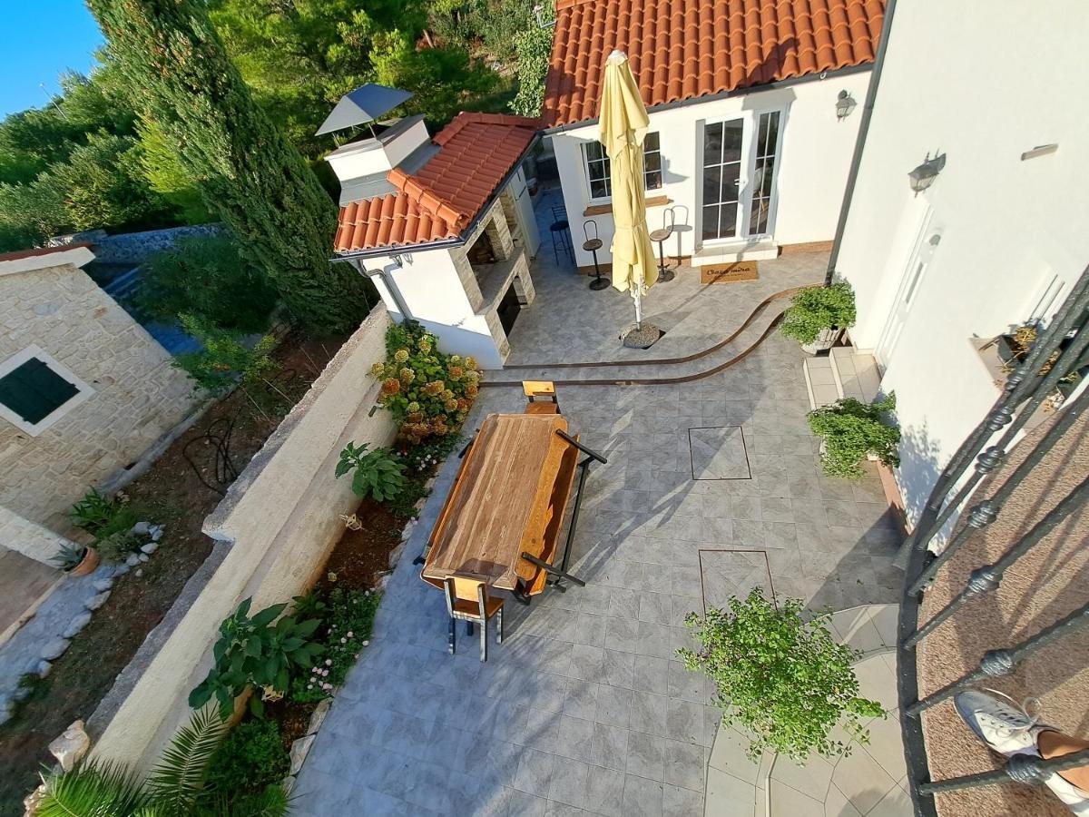 Apartment Oaza Mira Tribalj Exterior foto